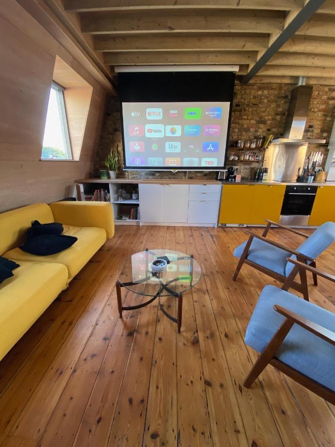 Bright & Beautiful Loft 10Mins To Shoreditch Лондон Екстер'єр фото